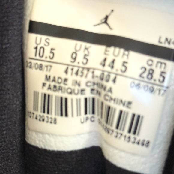 AUTHENTIC Jordan 13 Retro Bred size 10.5 414571-004 2017 PRE-OWNED - Picture 8 of 8